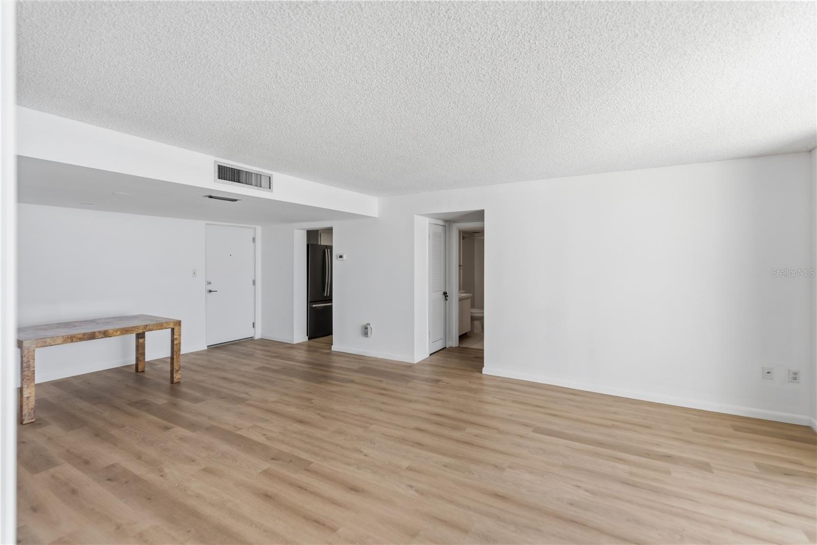 Image 18 of 70 For 4485 Gulf Of Mexico Drive 402