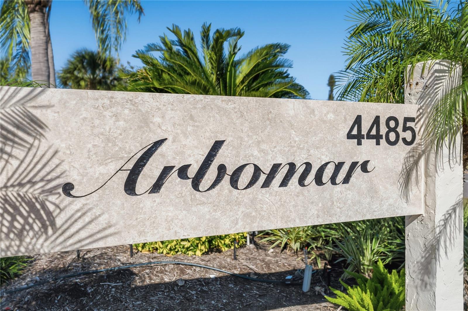 Image 2 of 70 For 4485 Gulf Of Mexico Drive 402