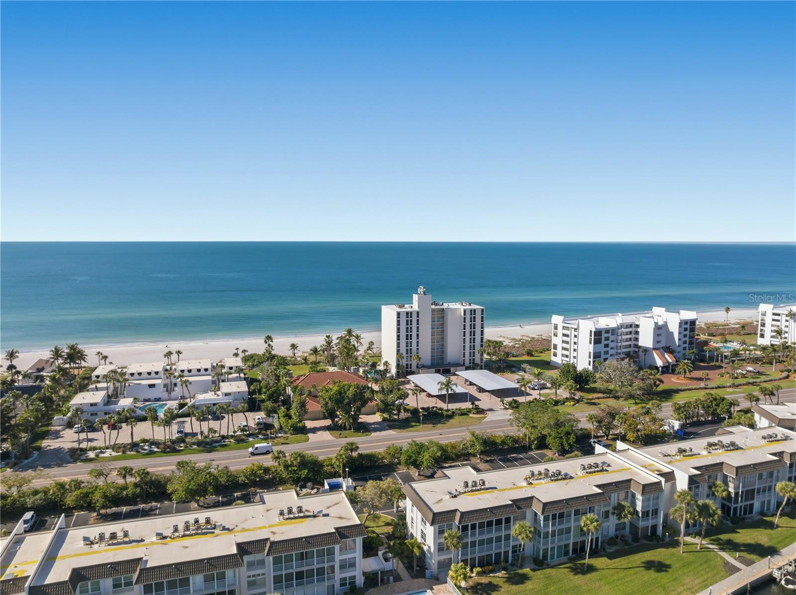 Image 26 of 70 For 4485 Gulf Of Mexico Drive 402