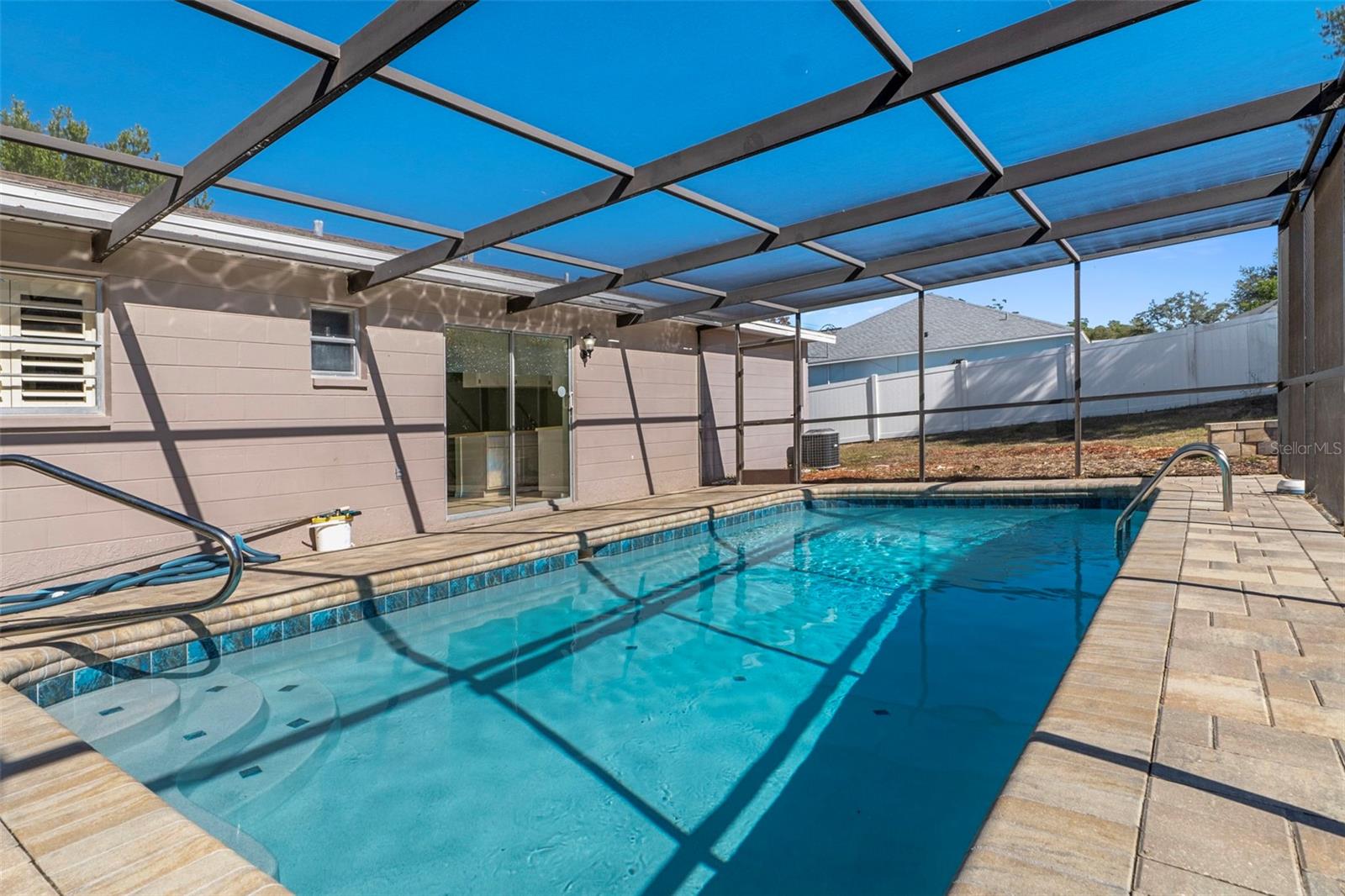 Listing photo id 27 for 12484 Curry Drive