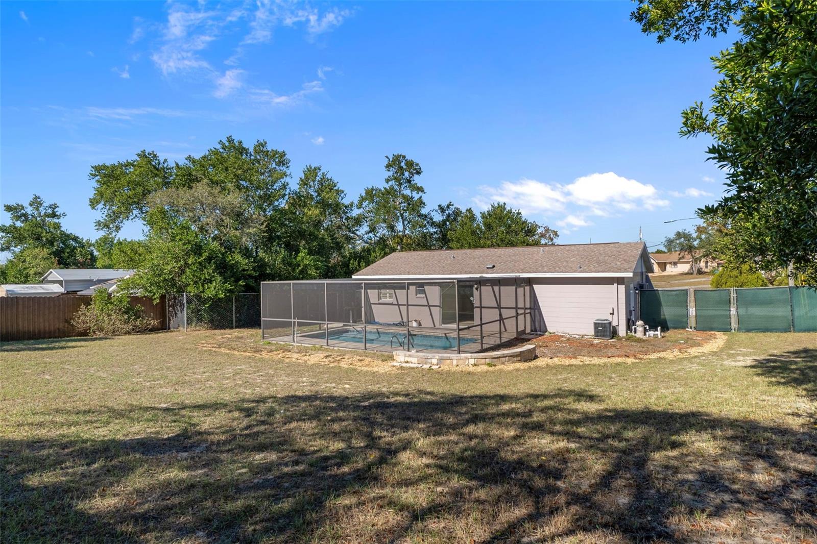 Listing photo id 29 for 12484 Curry Drive