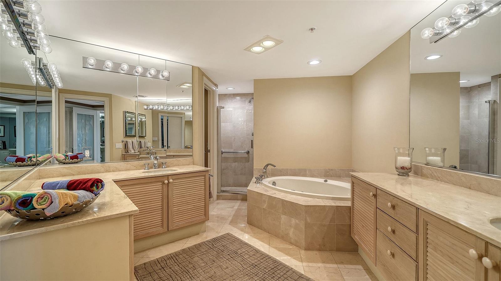 Image 17 of 56 For 545 Sanctuary Drive B506