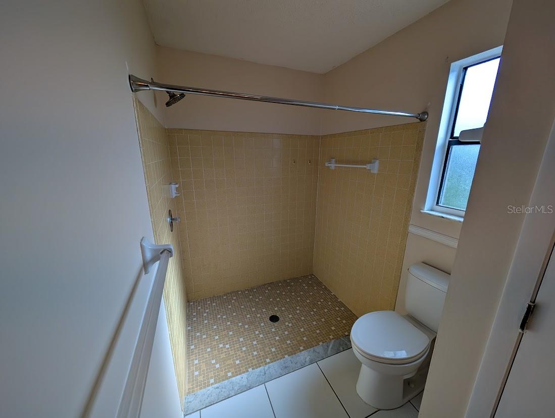 Image 13 of 48 For 1413 Strada D Argento