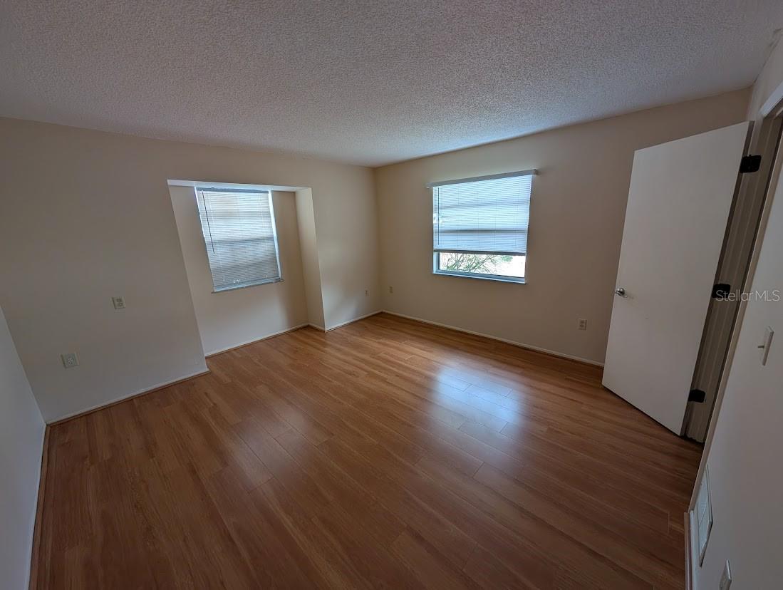 Image 16 of 48 For 1413 Strada D Argento