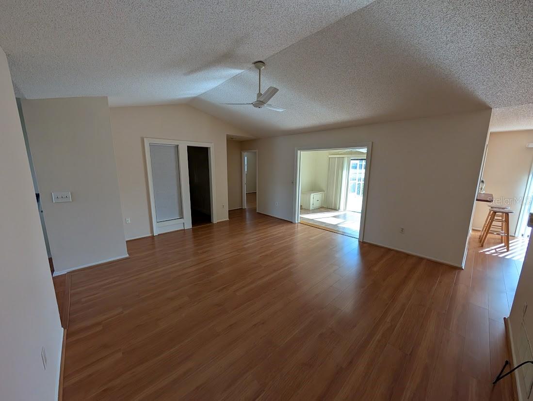 Image 3 of 48 For 1413 Strada D Argento