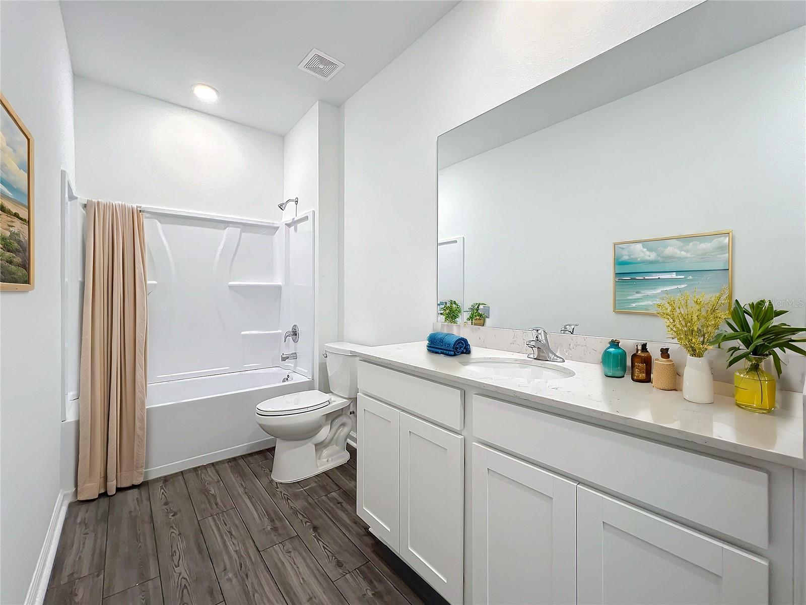 Image 17 of 83 For 4726 83rd Loop