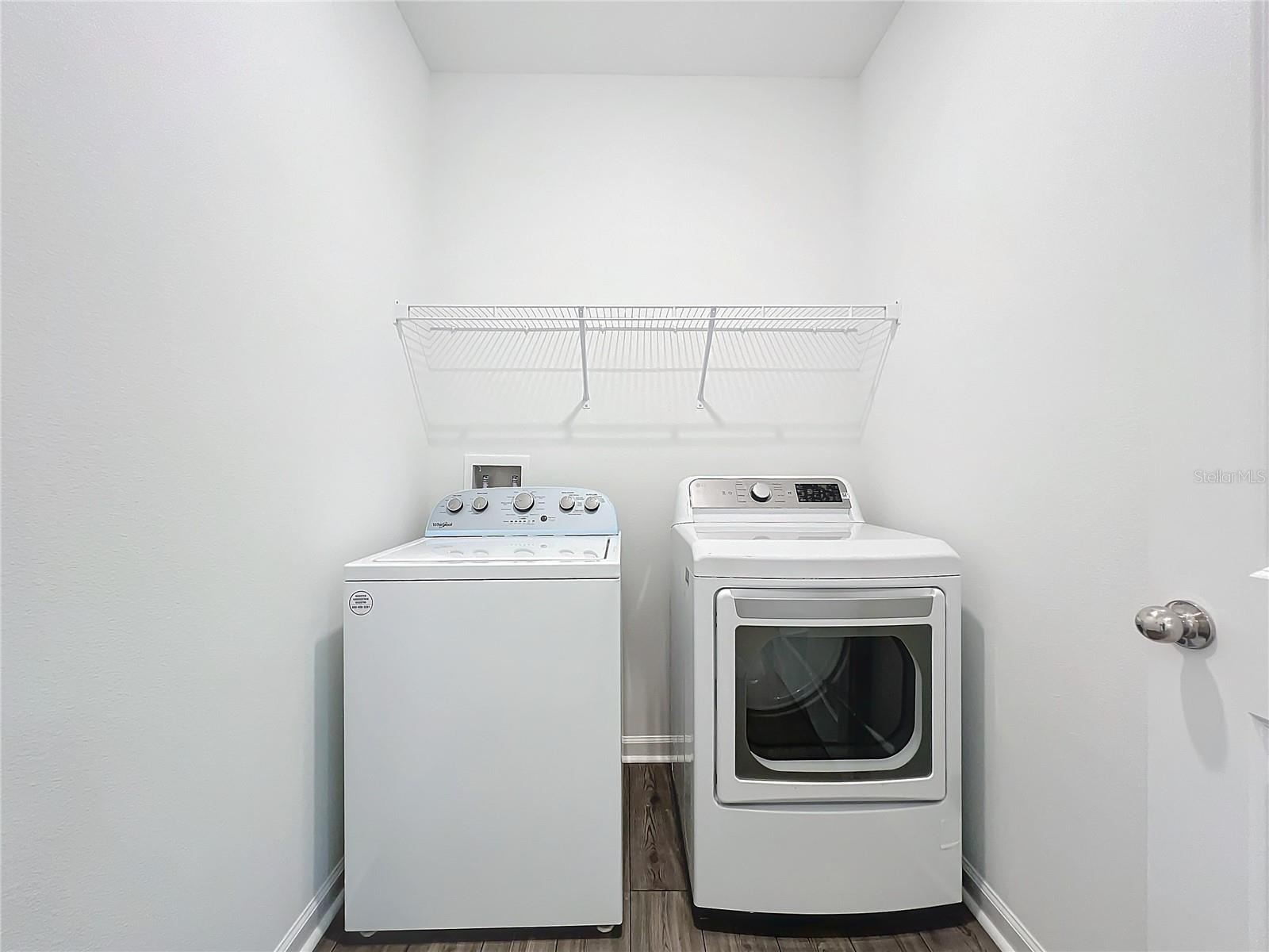 Image 22 of 83 For 4726 83rd Loop