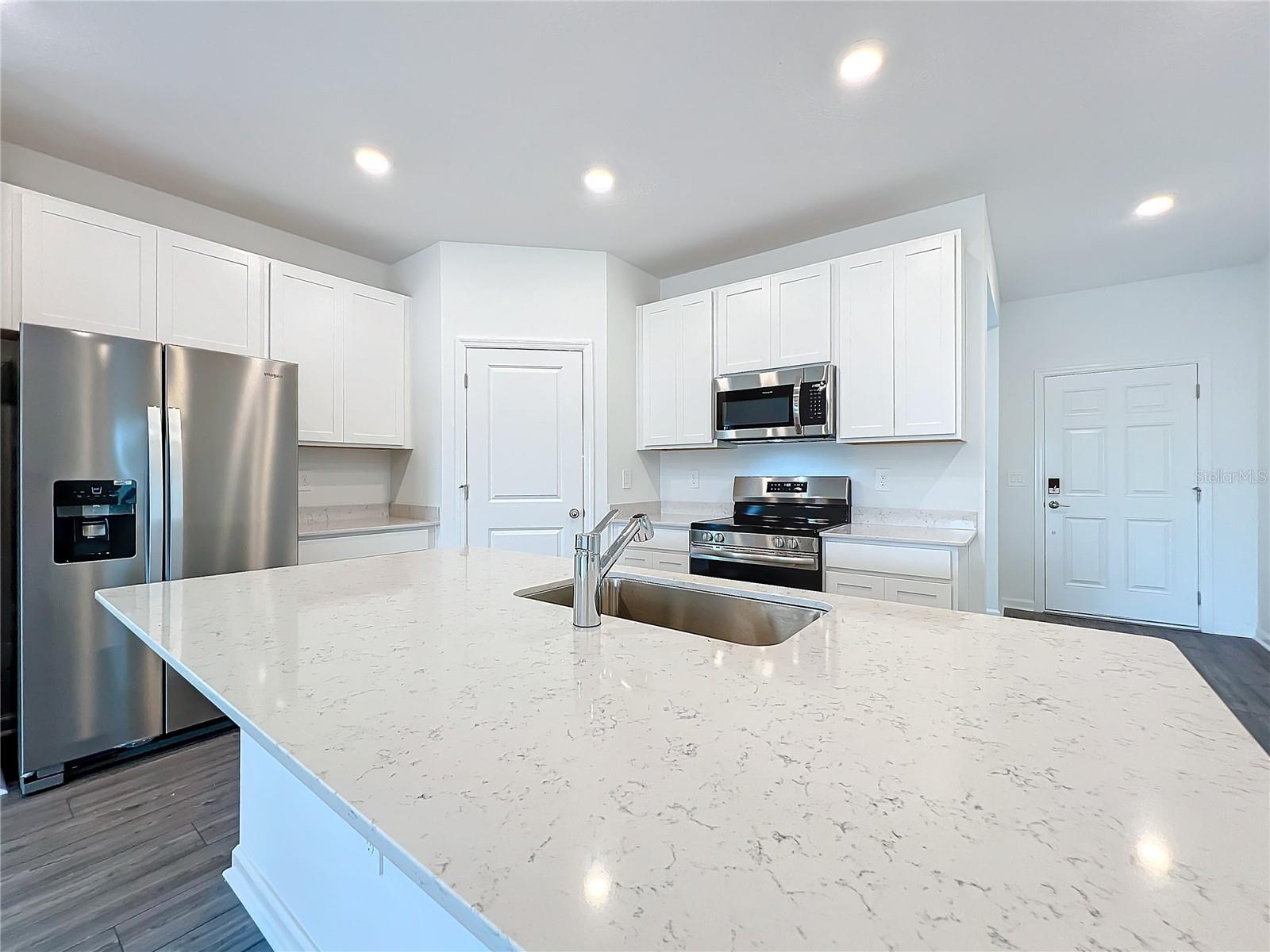 Image 41 of 83 For 4726 83rd Loop