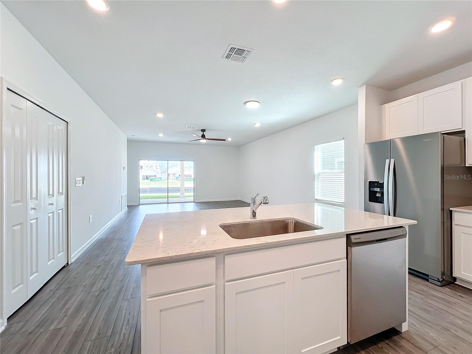 Image 42 of 83 For 4726 83rd Loop