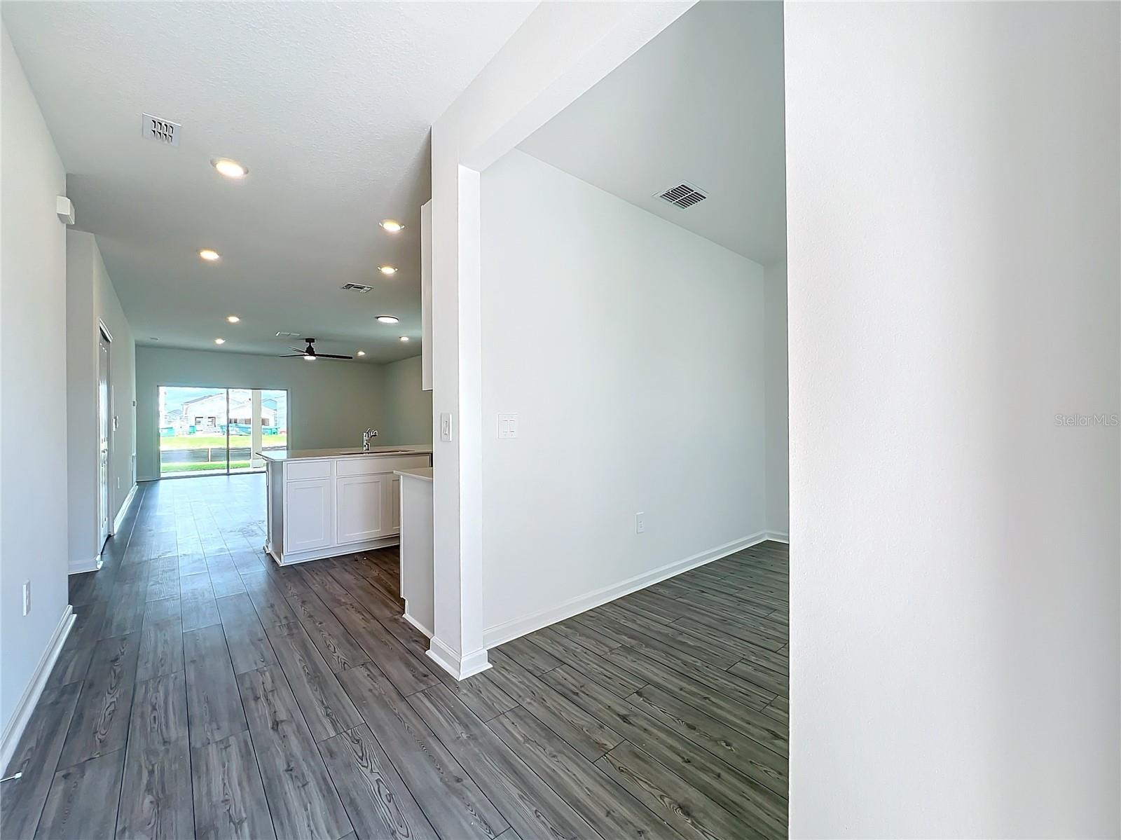 Image 43 of 83 For 4726 83rd Loop