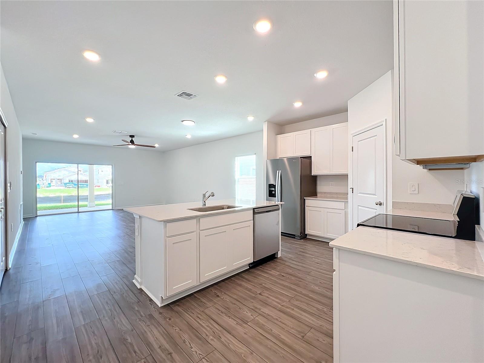 Image 47 of 83 For 4726 83rd Loop