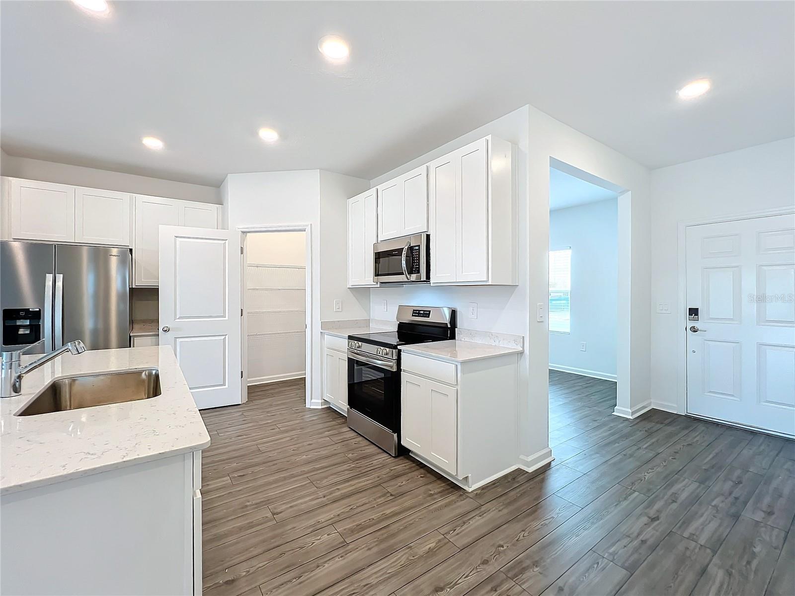 Image 49 of 83 For 4726 83rd Loop