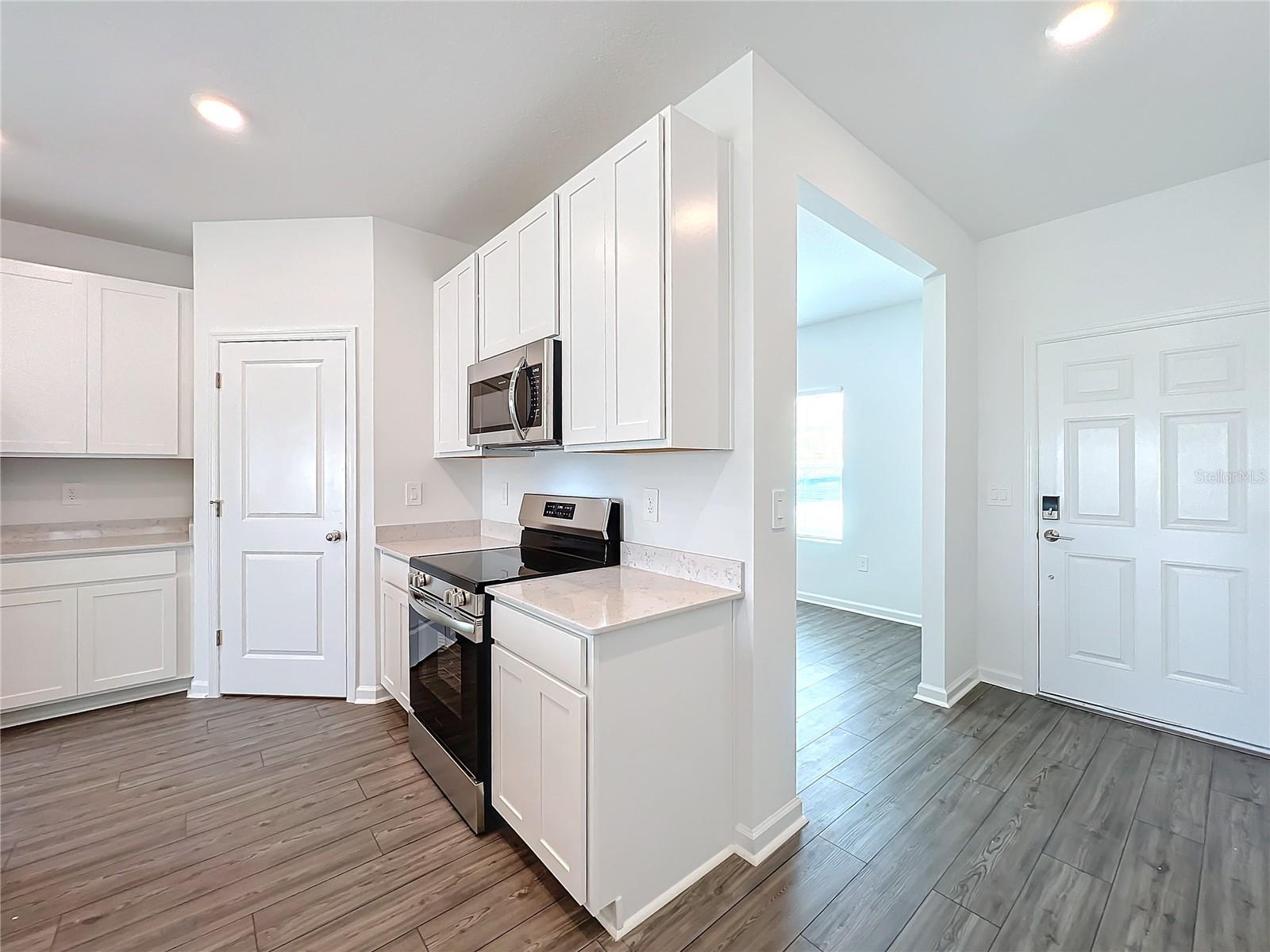 Image 52 of 83 For 4726 83rd Loop