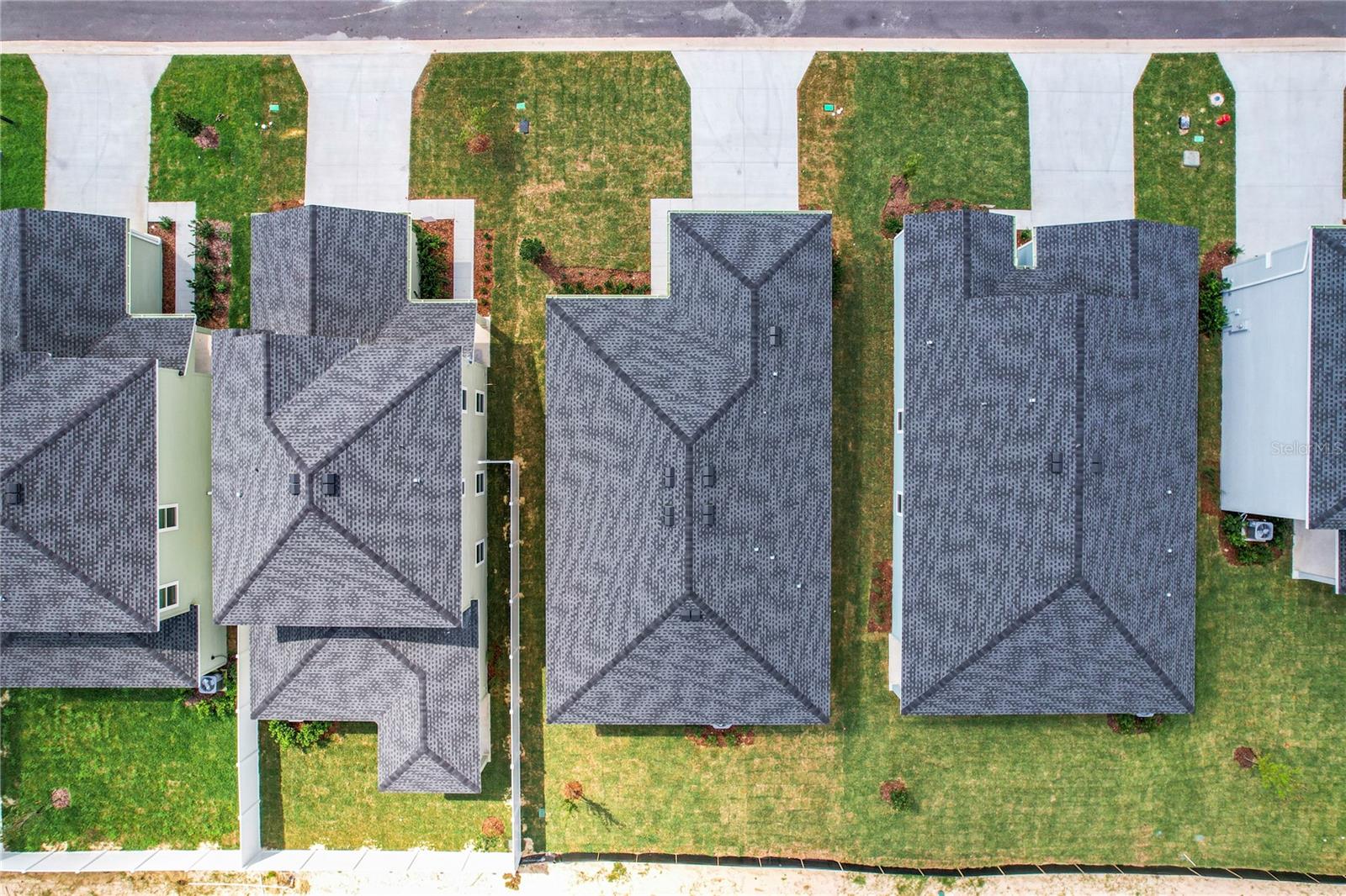 Image 6 of 83 For 4726 83rd Loop