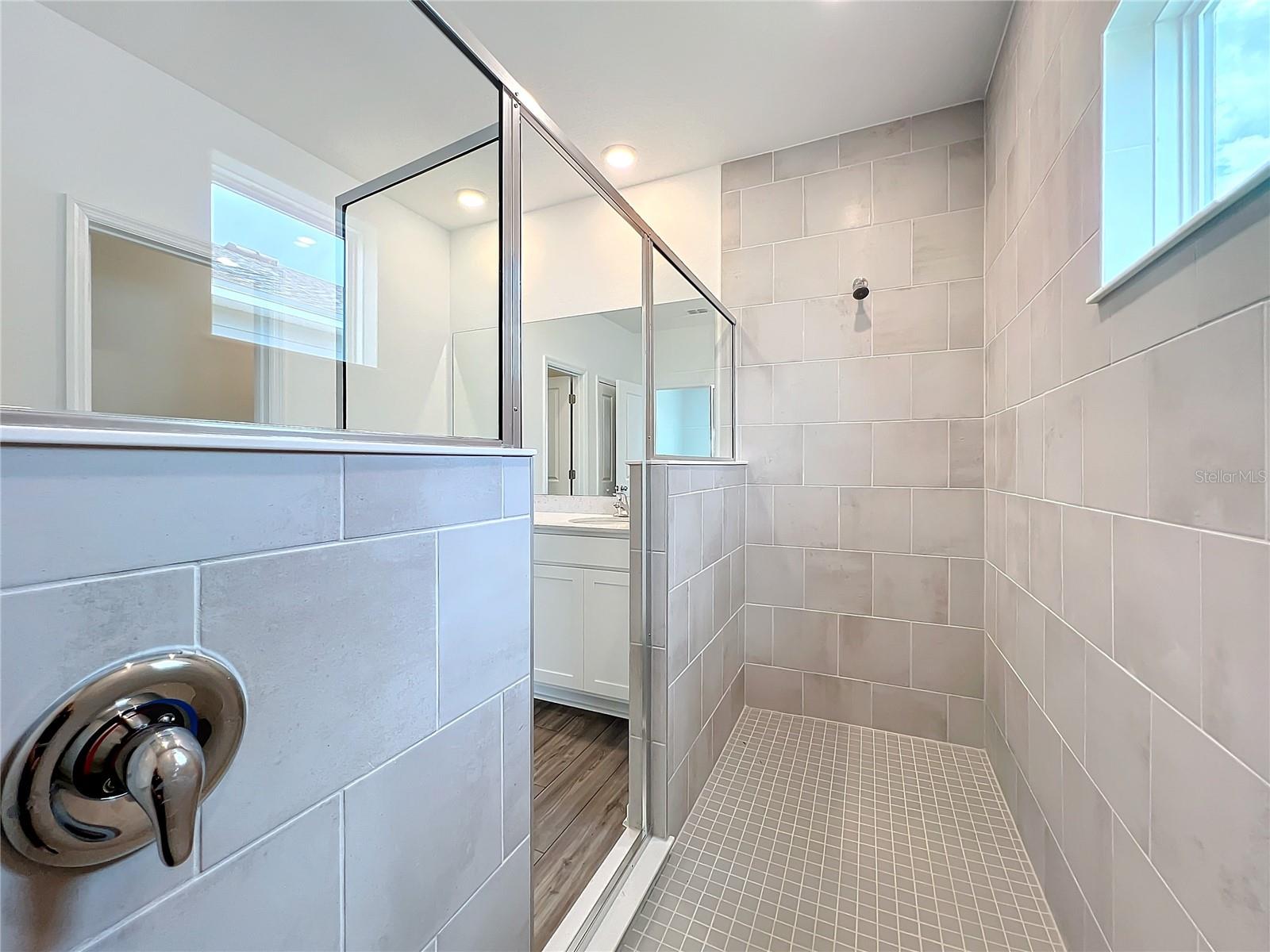 Image 60 of 83 For 4726 83rd Loop