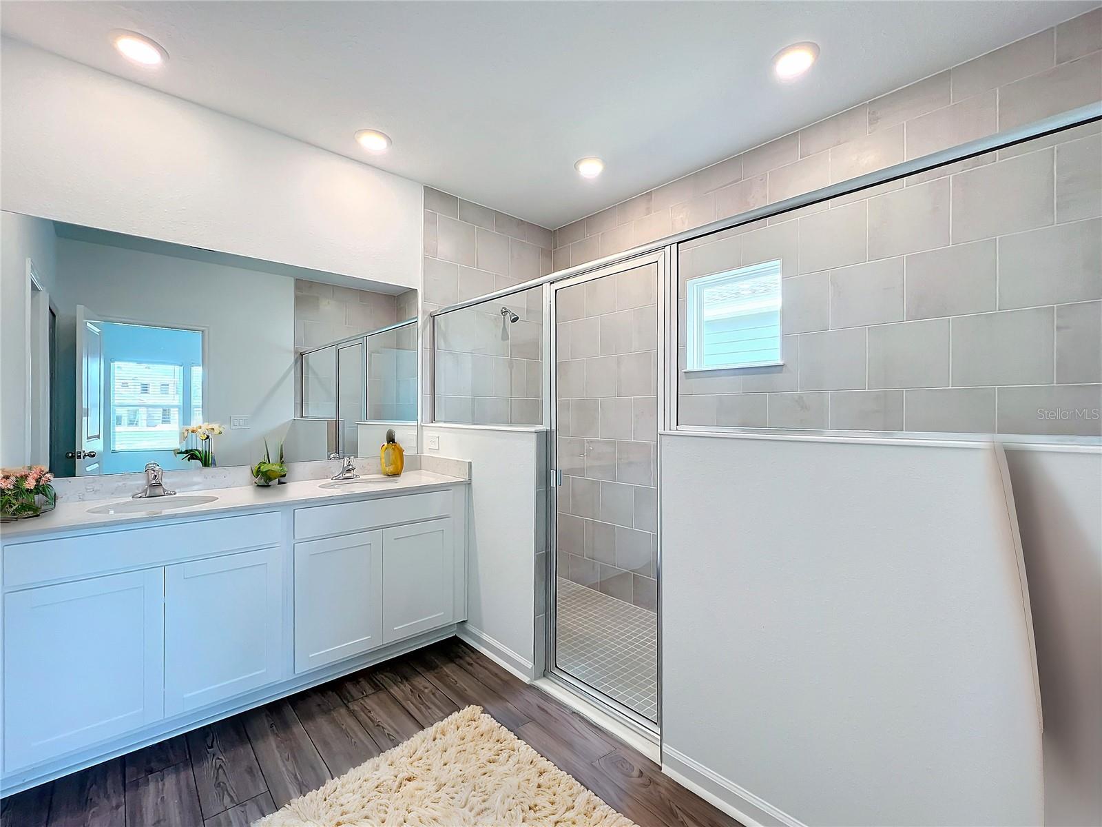 Image 8 of 83 For 4726 83rd Loop