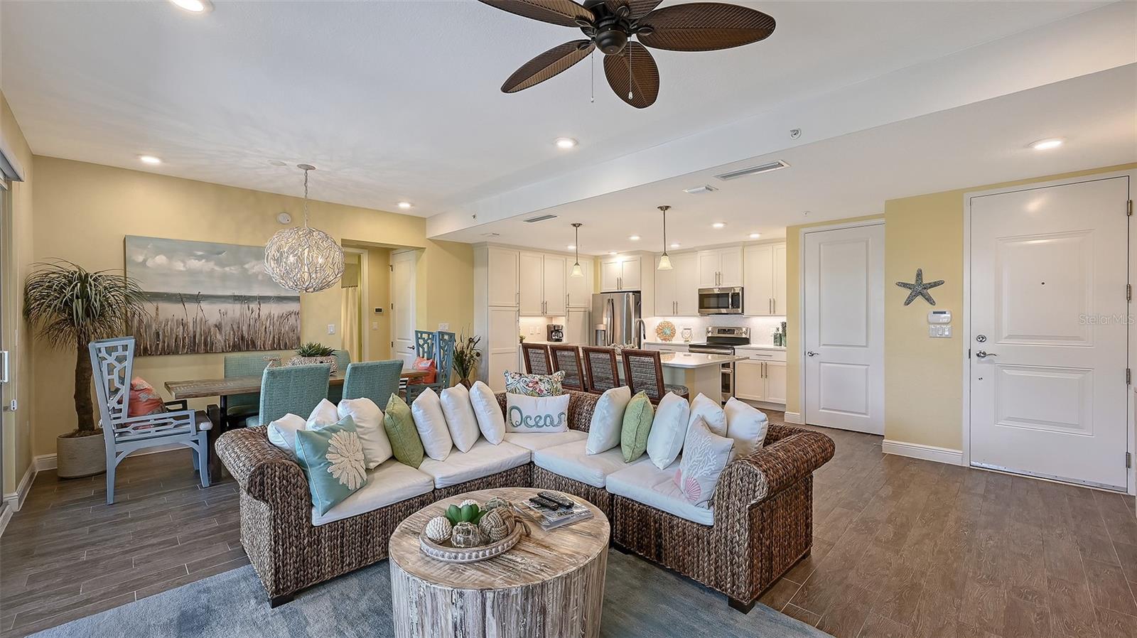 Image 15 of 87 For 388 Aruba Circle 201