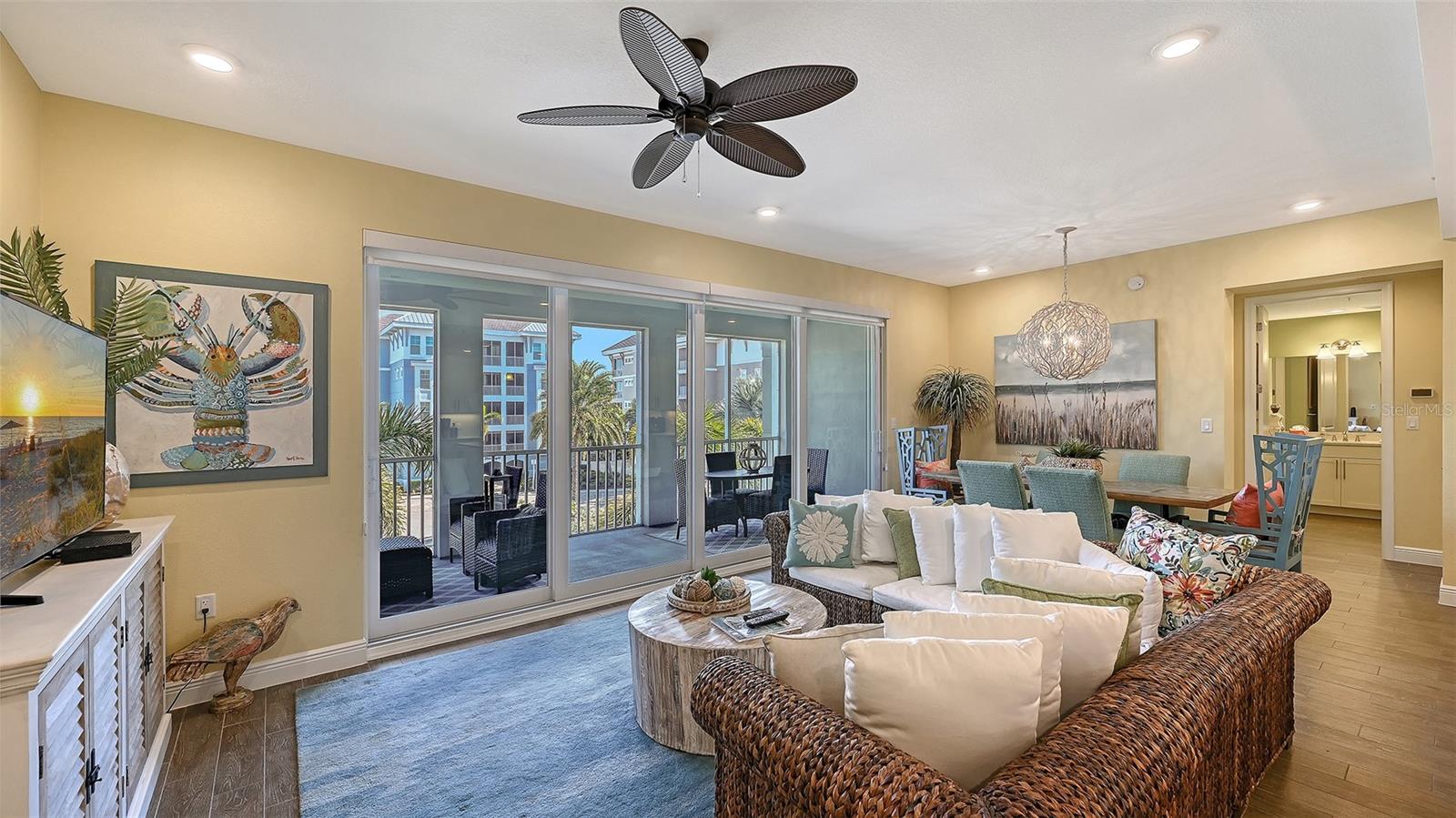 Image 6 of 87 For 388 Aruba Circle 201