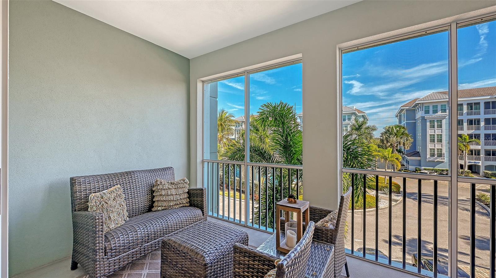 Image 9 of 87 For 388 Aruba Circle 201