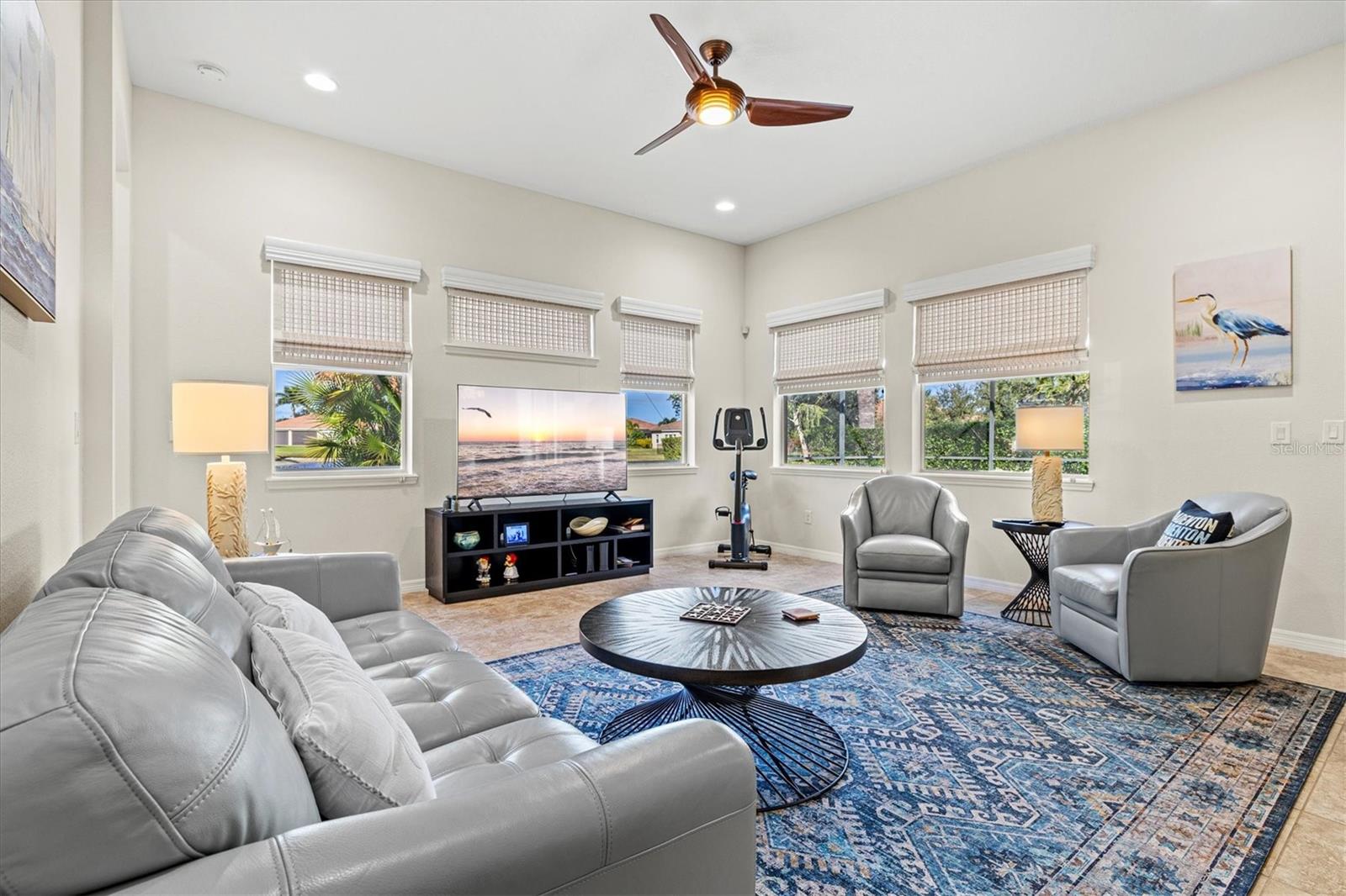 Image 33 of 75 For 210 166th Street Ne