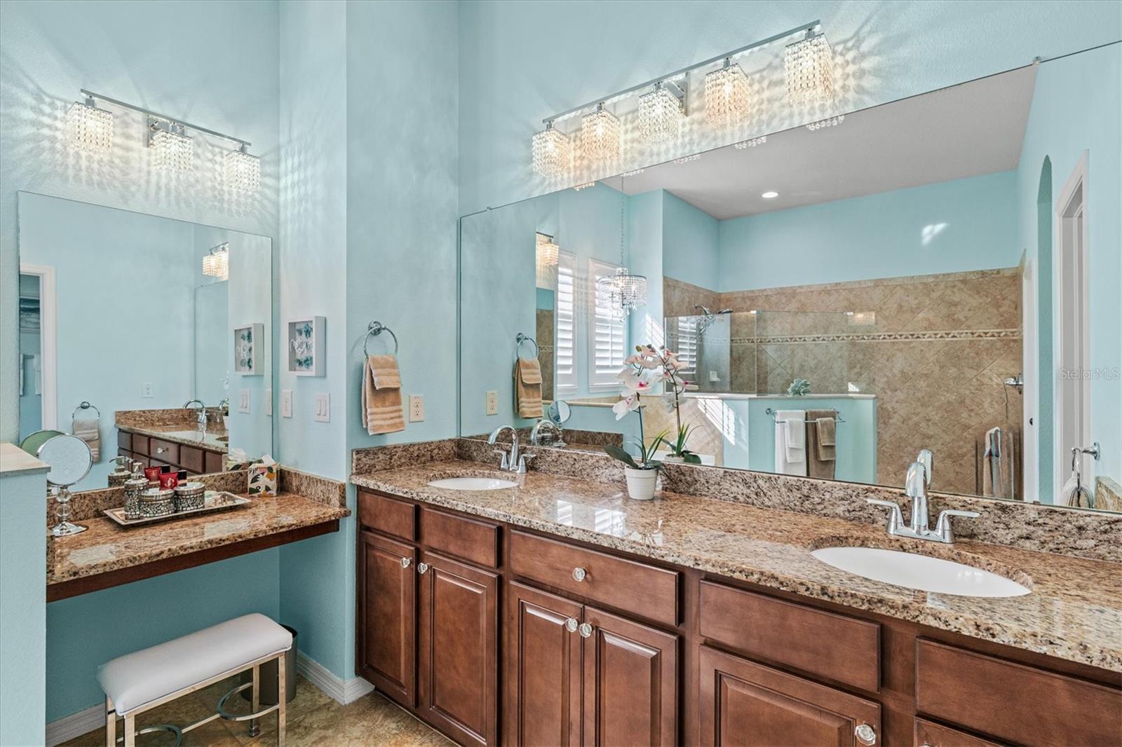 Image 45 of 75 For 210 166th Street Ne