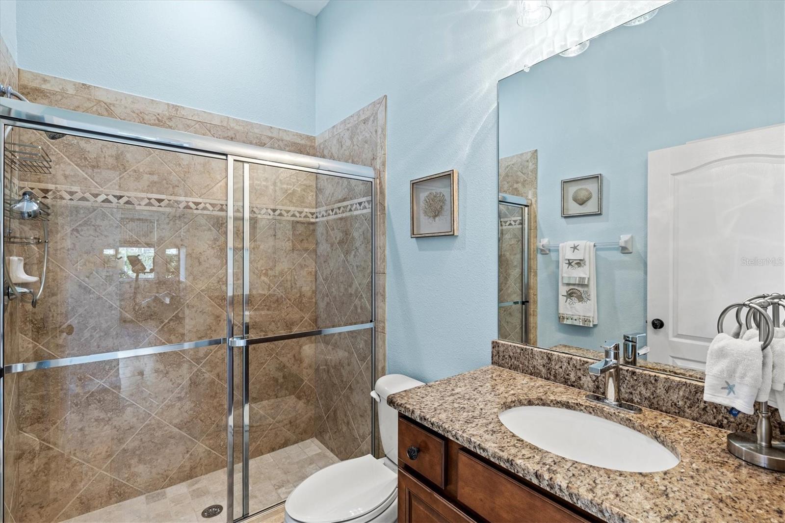 Image 54 of 75 For 210 166th Street Ne