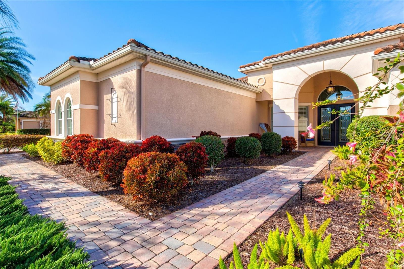 Image 8 of 75 For 210 166th Street Ne