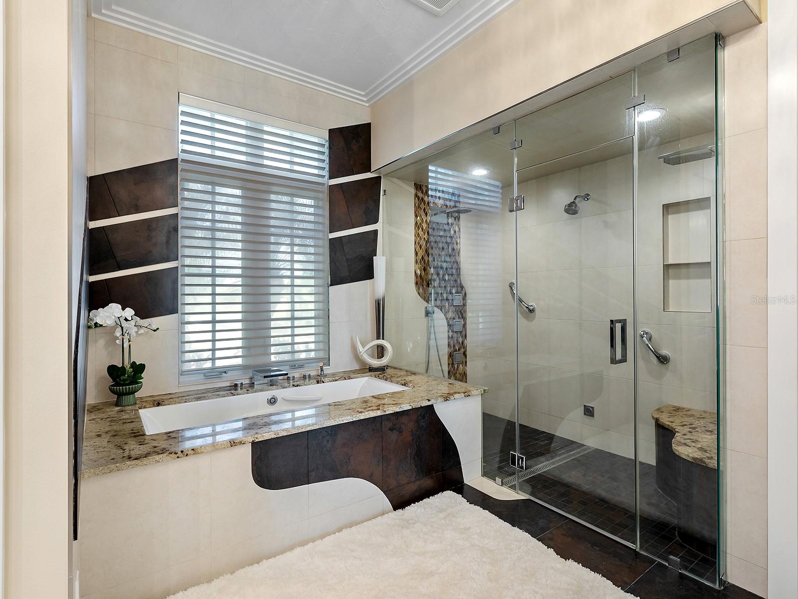 Image 39 of 92 For 16206 Baycross Drive