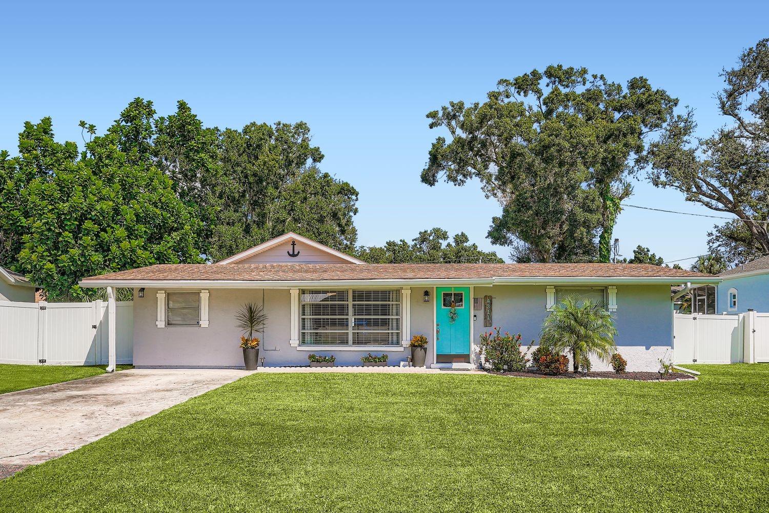 Details for 4311 2nd Avenue E, BRADENTON, FL 34208