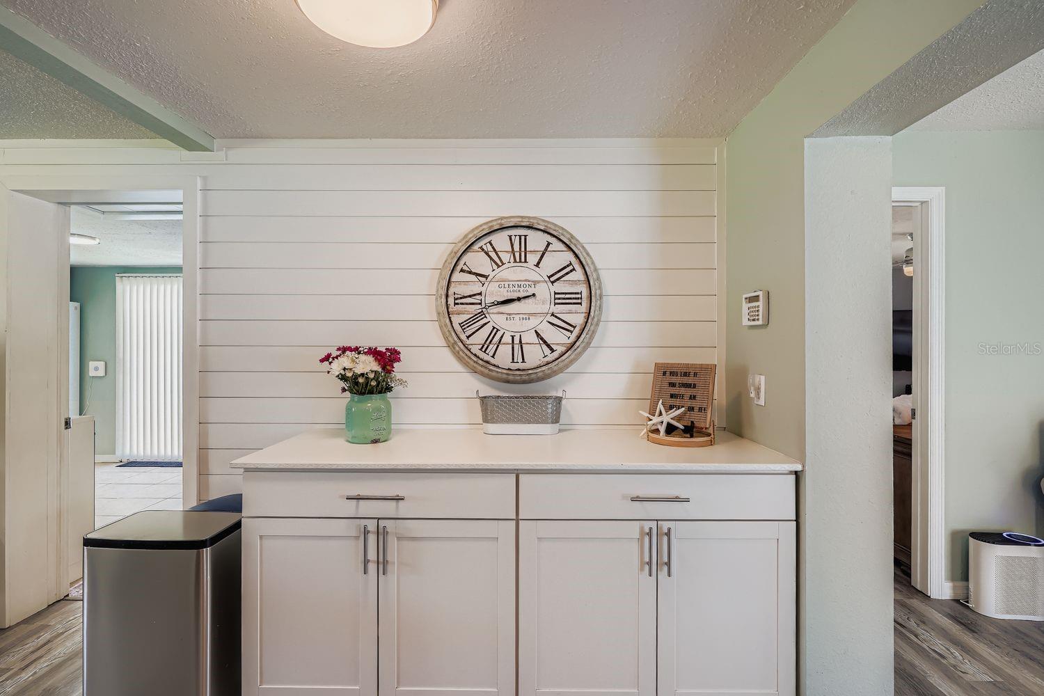 Image 9 of 28 For 4311 2nd Avenue E