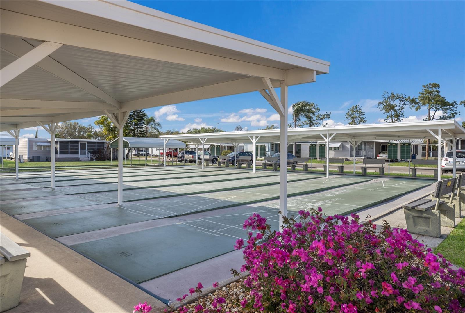 Image 22 of 24 For 5619 Bayshore Road 111