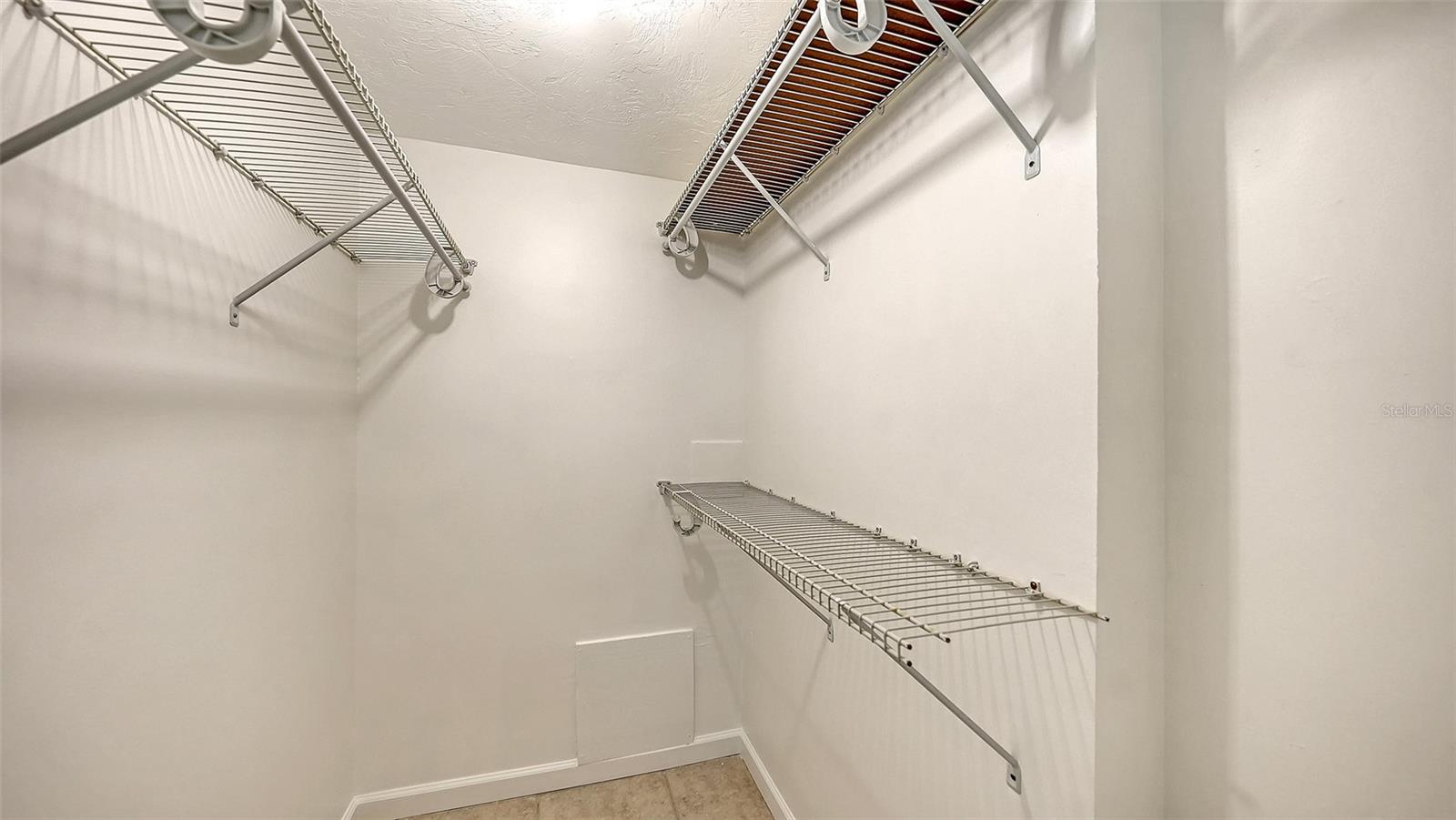 Image 23 of 38 For 101 Gulfstream Avenue 5j