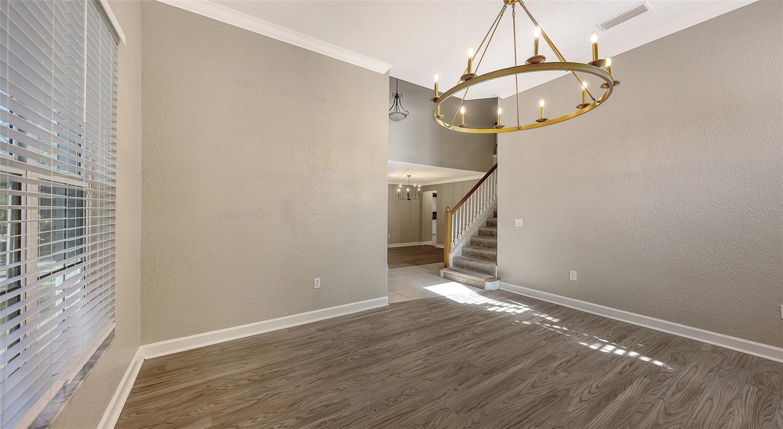 Image 10 of 62 For 2493 Sonoma Drive