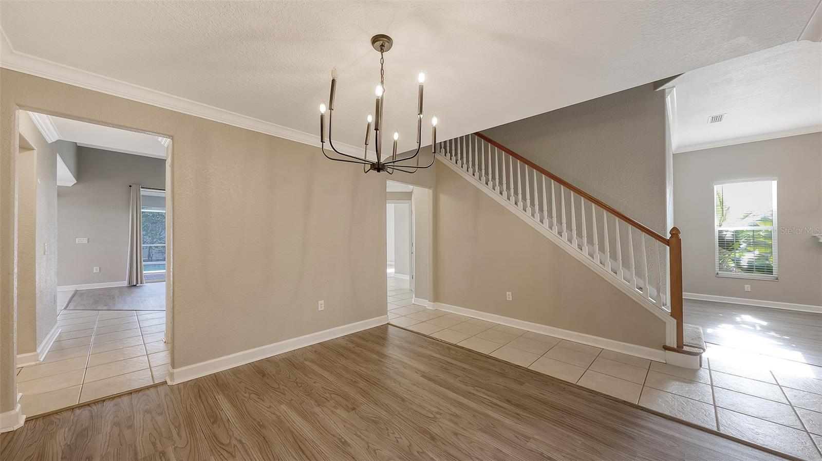 Image 13 of 62 For 2493 Sonoma Drive