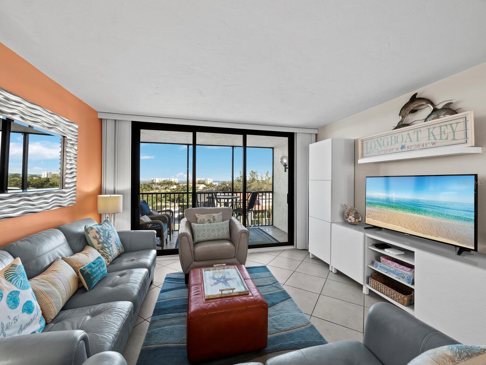 Image 7 of 51 For 2045 Gulf Of Mexico Drive M1-502