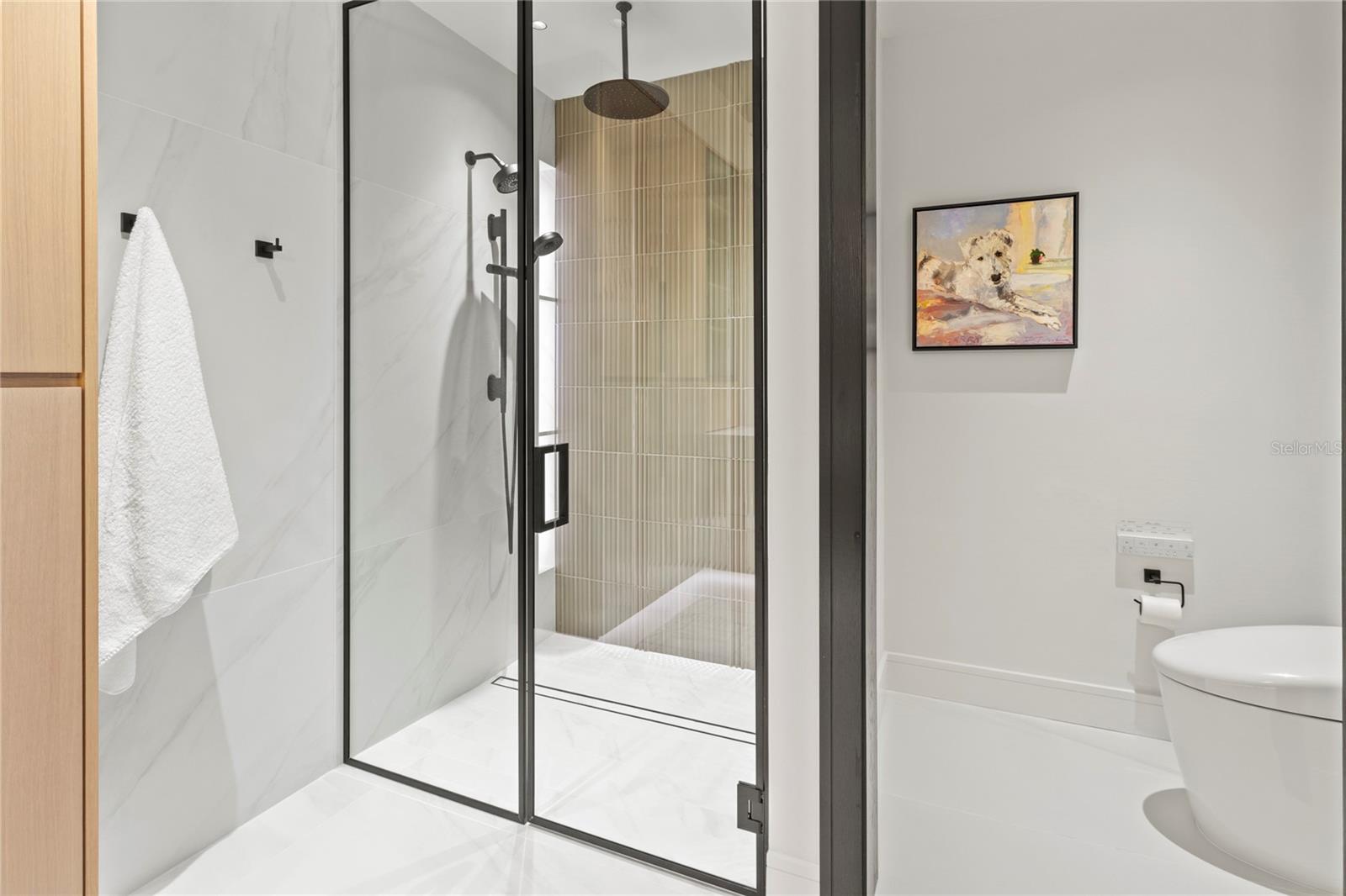 Image 29 of 42 For 6427 Moorings Point Circle 101