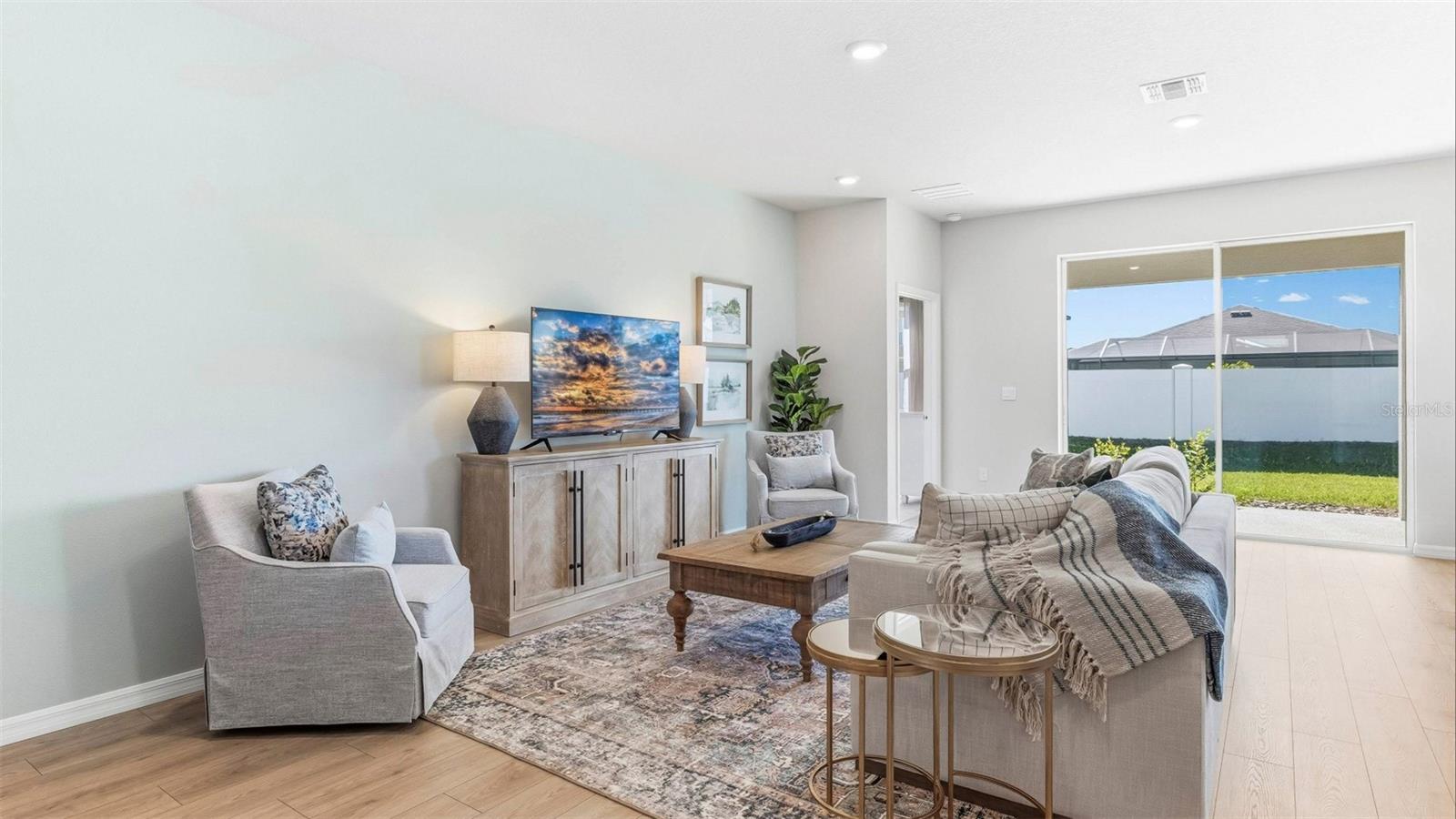 Image 3 of 45 For 18302 Beach Ranch Terrace