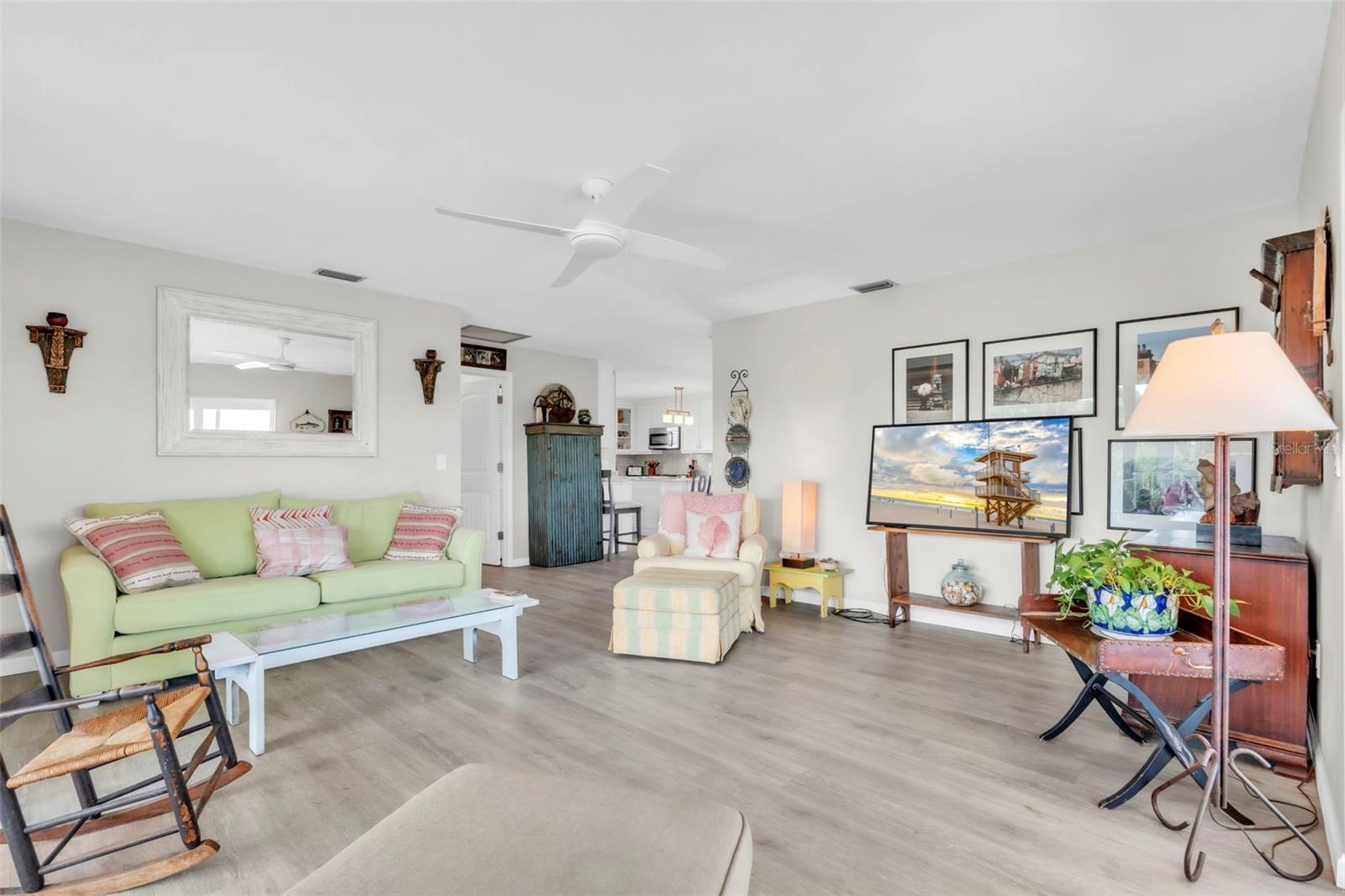 Image 12 of 43 For 8302 Marina Drive