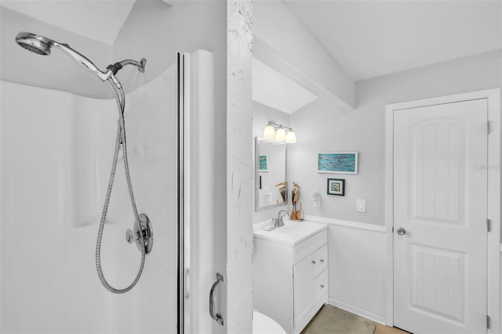 Image 19 of 43 For 8302 Marina Drive