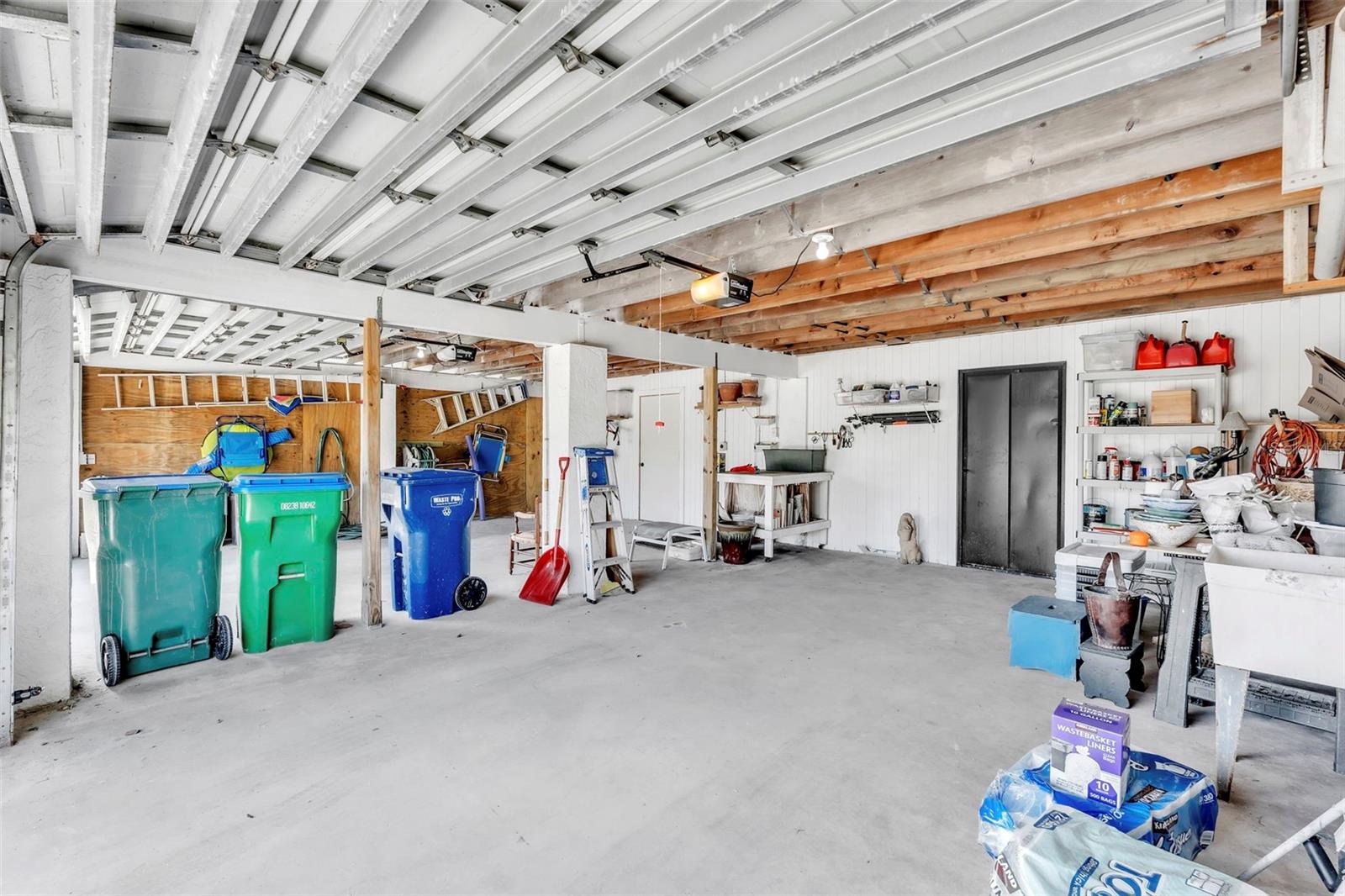 Image 34 of 43 For 8302 Marina Drive