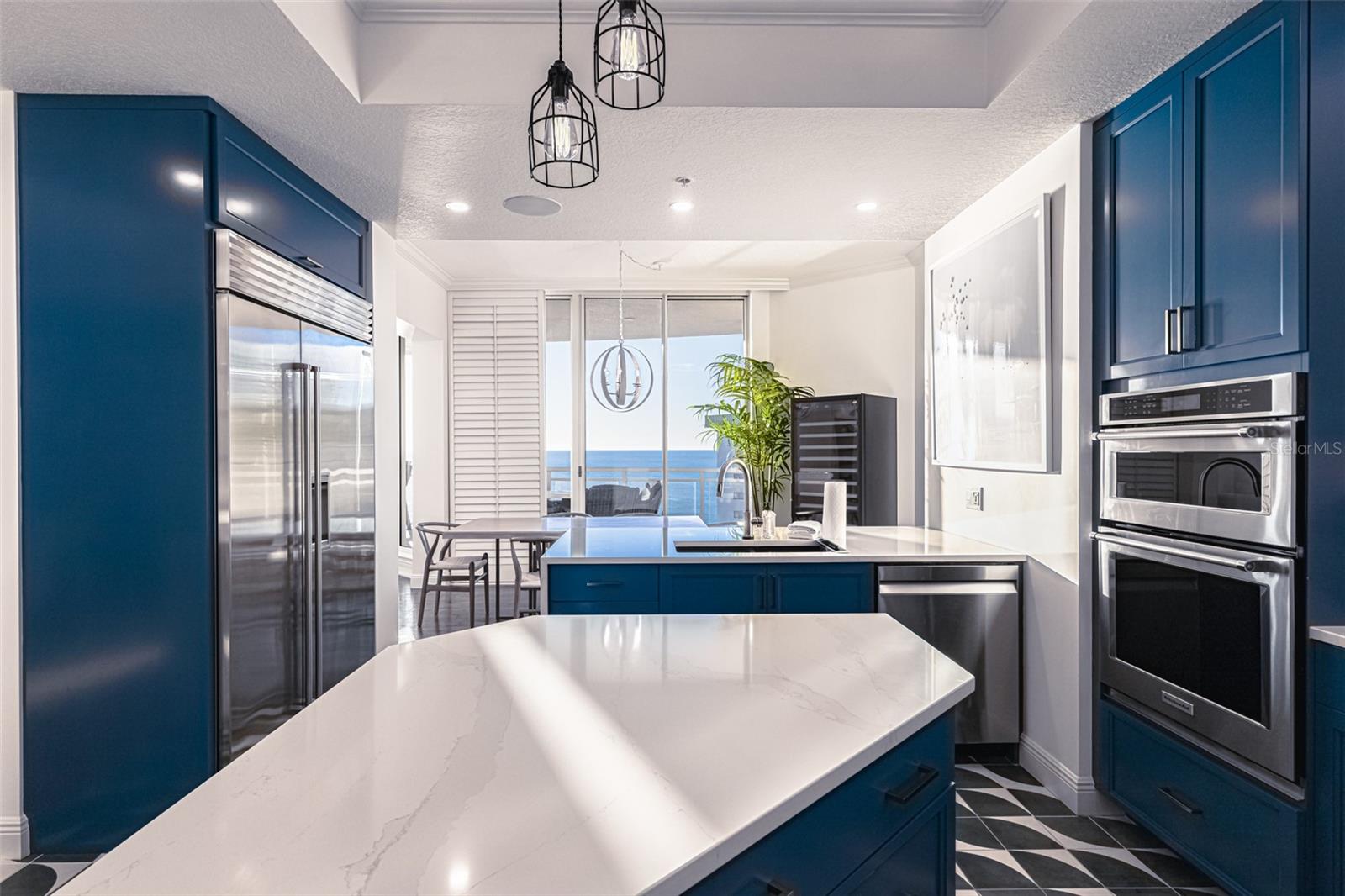 Image 18 of 60 For 1300 Benjamin Franklin Drive 1005