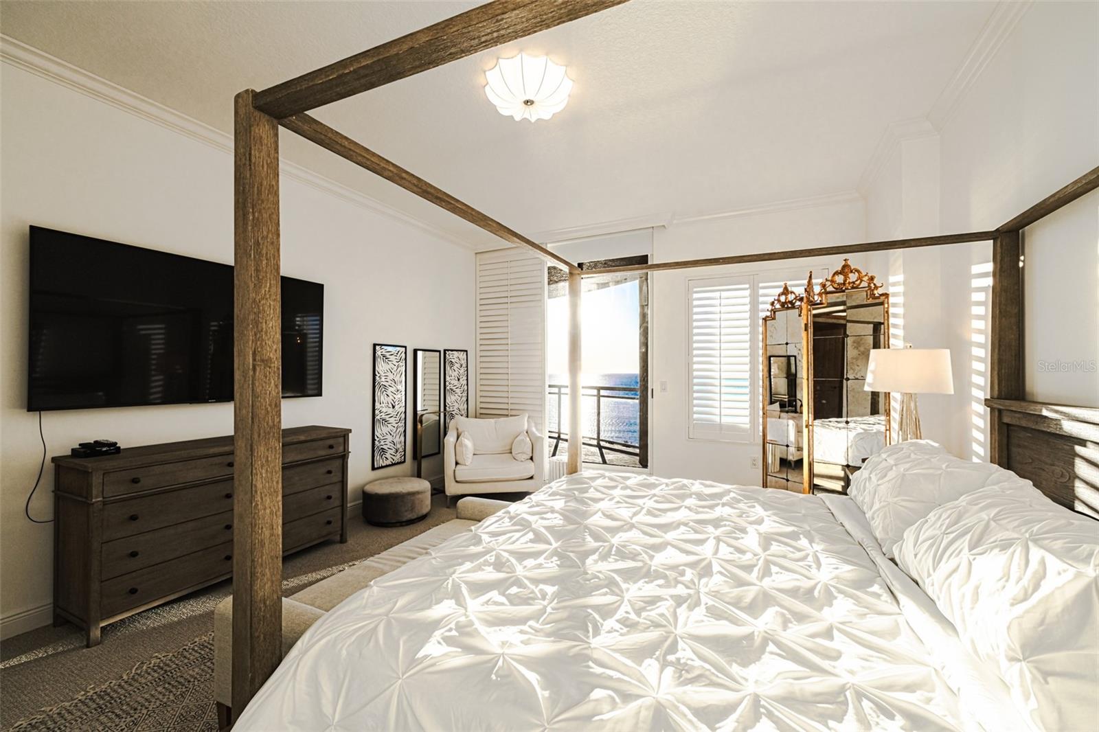 Image 30 of 60 For 1300 Benjamin Franklin Drive 1005