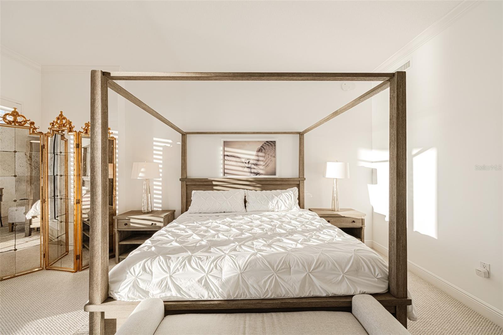 Image 31 of 60 For 1300 Benjamin Franklin Drive 1005