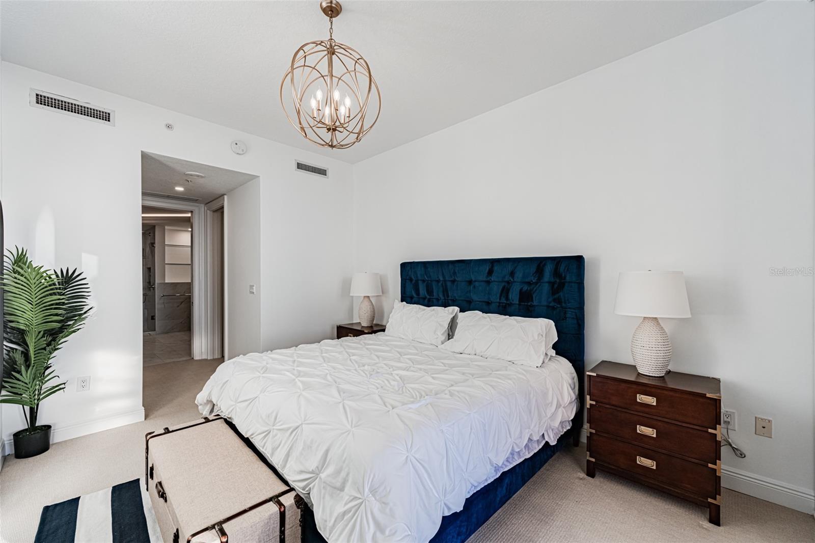 Image 35 of 60 For 1300 Benjamin Franklin Drive 1005