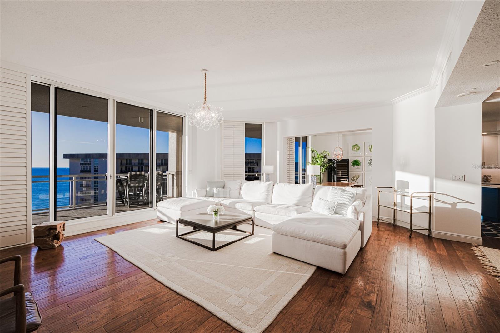 Image 5 of 60 For 1300 Benjamin Franklin Drive 1005