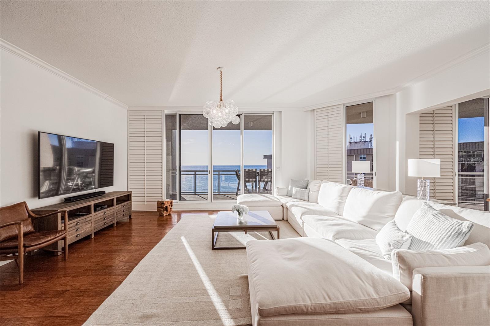 Image 7 of 60 For 1300 Benjamin Franklin Drive 1005