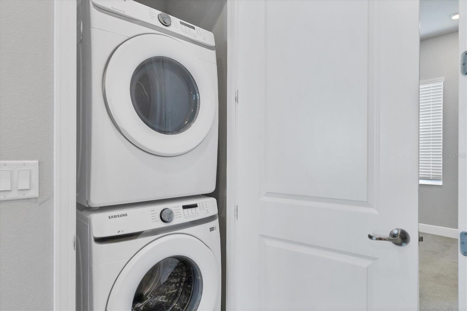 Image 35 of 59 For 2340 Lindstrom Street