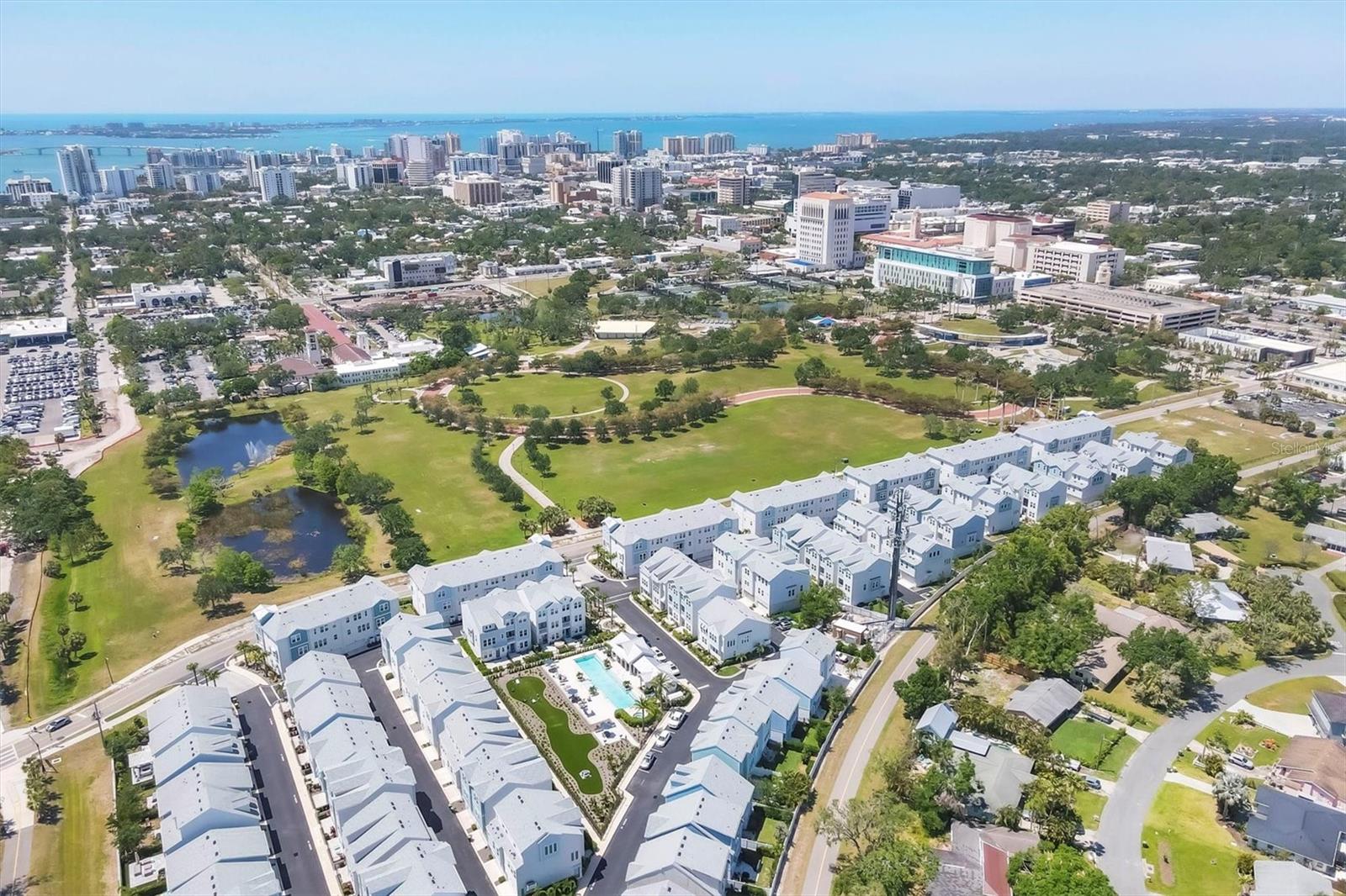 Image 39 of 59 For 2340 Lindstrom Street