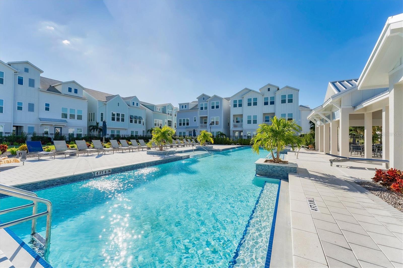 Image 43 of 59 For 2340 Lindstrom Street