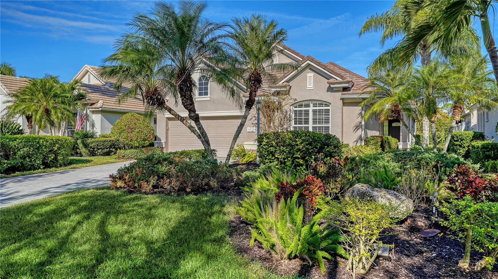 Details for 6519 Oakland Hills Drive, LAKEWOOD RANCH, FL 34202